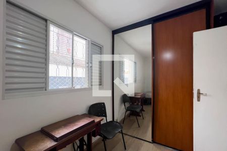 Casa à venda com 225m², 4 quartos e 2 vagas Casa à venda com 225m², 4 quartos e 2 vagasQuarto 3