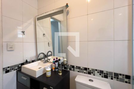 Casa à venda com 225m², 4 quartos e 2 vagas Casa à venda com 225m², 4 quartos e 2 vagasBanheiro