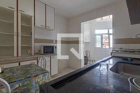 Apartamento à venda com 98m², 3 quartos e 1 vagaCozinha 