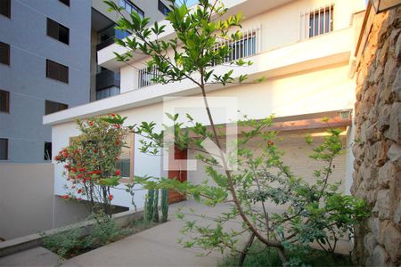 Casa à venda com 500m², 7 quartos e 5 vagasVaranda frente