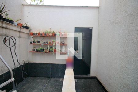 Casa à venda com 500m², 7 quartos e 5 vagasVaranda lateral