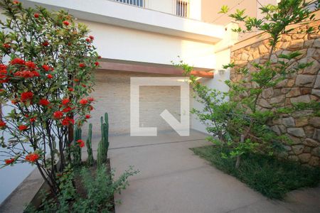 Casa à venda com 500m², 7 quartos e 5 vagasVaranda frente