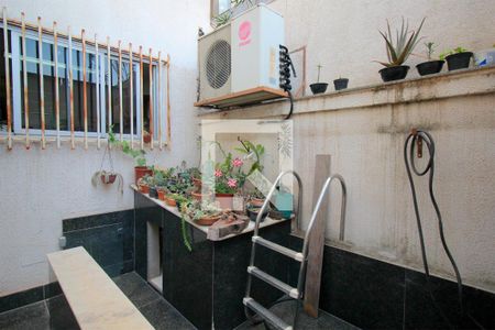 Casa à venda com 500m², 7 quartos e 5 vagasVaranda lateral