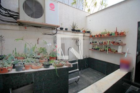 Casa à venda com 500m², 7 quartos e 5 vagasVaranda lateral