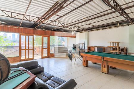 Casa à venda com 311m², 4 quartos e 2 vagasSalão Superior