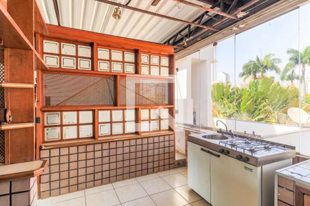 Casa à venda com 311m², 4 quartos e 2 vagasEspaço Gourmet