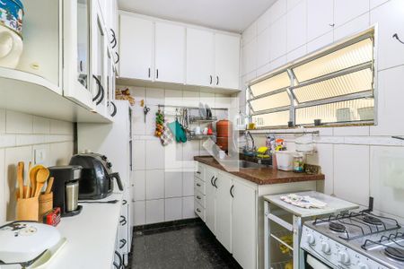 Casa à venda com 311m², 4 quartos e 2 vagasCozinha