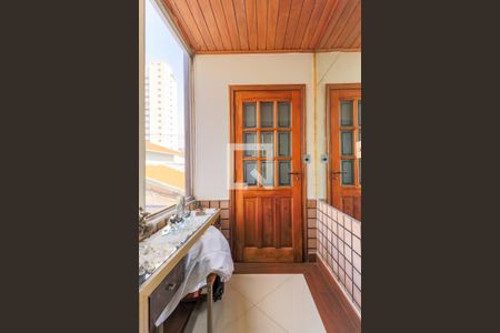 Casa à venda com 311m², 4 quartos e 2 vagasElevador