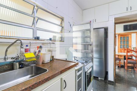 Casa à venda com 311m², 4 quartos e 2 vagasCozinha