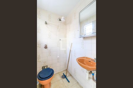 Casa à venda com 311m², 4 quartos e 2 vagasBanheiro de serviço