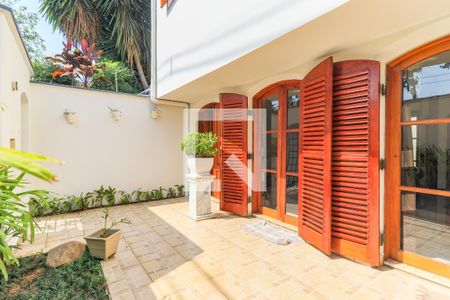 Casa à venda com 311m², 4 quartos e 2 vagasJardim