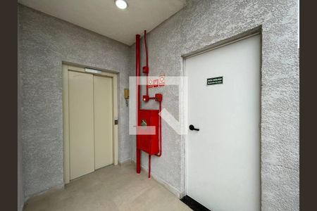 Apartamento à venda com 43m², 2 quartos e sem vagaÁrea Comum