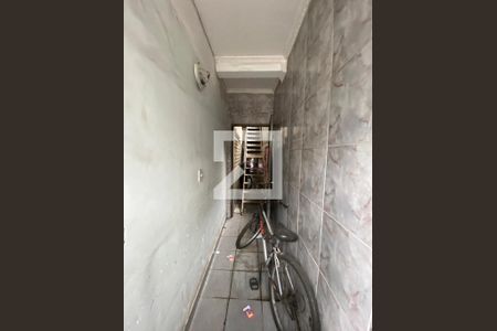 Casa à venda com 70m², 4 quartos e sem vaga Casa à venda com 70m², 4 quartos e sem vagaÁrea comum