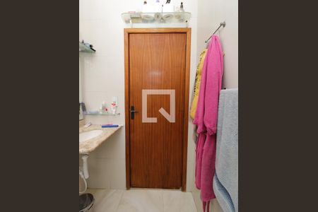 Casa à venda com 70m², 4 quartos e sem vagaBanheiro 1