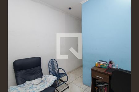Casa à venda com 70m², 4 quartos e sem vagaSala 2