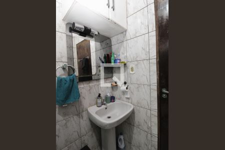 Casa à venda com 70m², 4 quartos e sem vagaBanheiro 2