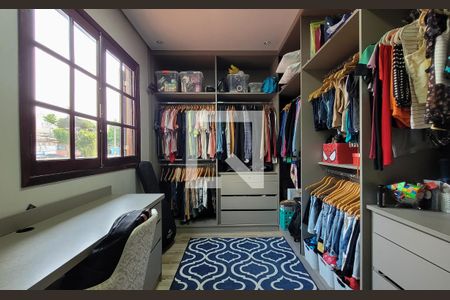 Casa para alugar com 150m², 4 quartos e 3 vagasSuíte