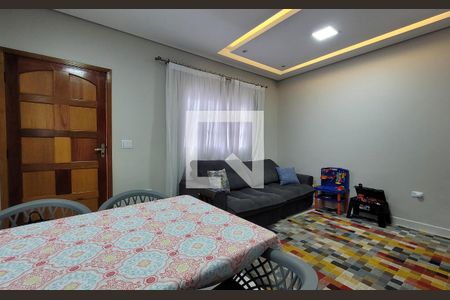 Sala de casa para alugar com 4 quartos, 150m² em Parque das Nações, Santo André