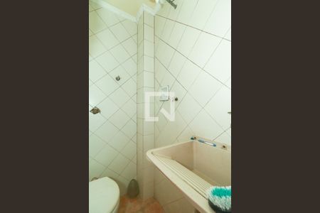 Apartamento para alugar com 84m², 2 quartos e sem vaga Apartamento para alugar com 84m², 2 quartos e sem vagaBanheiro de serviço