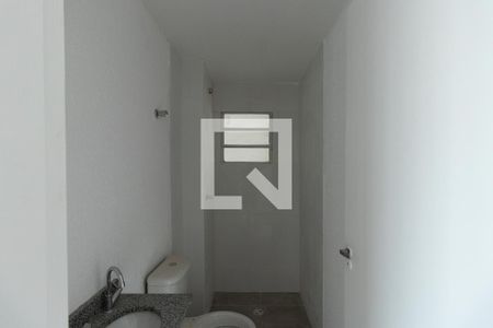 Apartamento à venda com 45m², 2 quartos e sem vaga Apartamento à venda com 45m², 2 quartos e sem vagaBanheiro