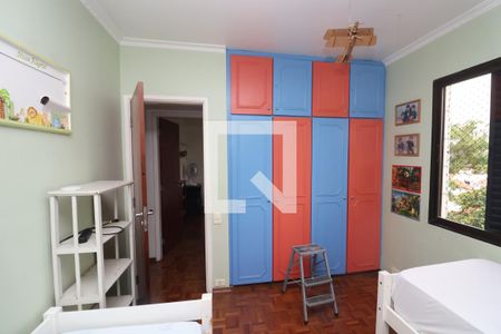 Apartamento à venda com 175m², 3 quartos e 3 vagasQuarto 2