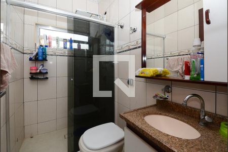 Casa à venda com 189m², 4 quartos e 2 vagas Casa à venda com 189m², 4 quartos e 2 vagasBanheiro Social
