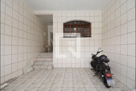 Casa à venda com 189m², 4 quartos e 2 vagas Casa à venda com 189m², 4 quartos e 2 vagasGaragem