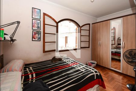 Casa à venda com 189m², 4 quartos e 2 vagas Casa à venda com 189m², 4 quartos e 2 vagasQuarto 2