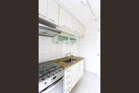 Apartamento para alugar com 78m², 2 quartos e 2 vagasCozinha
