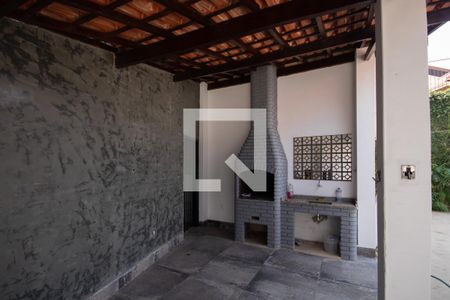 Casa para alugar com 150m², 3 quartos e 2 vagasChurrasqueira