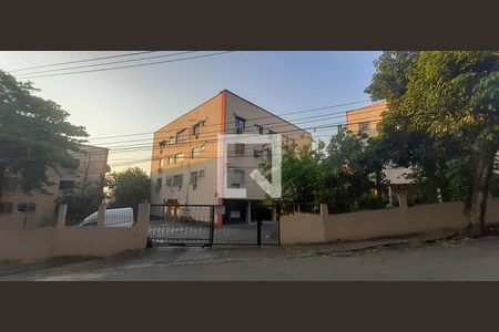 Apartamento para alugar com 45m², 2 quartos e 1 vaga Apartamento para alugar com 45m², 2 quartos e 1 vagaFachada