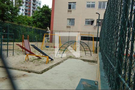 Apartamento para alugar com 45m², 2 quartos e 1 vaga Apartamento para alugar com 45m², 2 quartos e 1 vagaÁrea comum - Playground