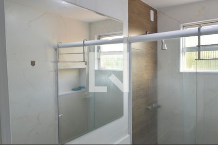 Apartamento para alugar com 45m², 2 quartos e 1 vaga Apartamento para alugar com 45m², 2 quartos e 1 vagaBanheiro
