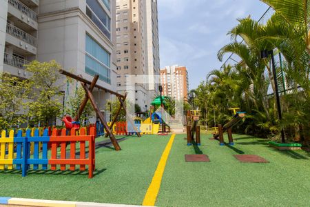 Apartamento para alugar com 188m², 4 quartos e 3 vagas Apartamento para alugar com 188m², 4 quartos e 3 vagasÁrea comum
