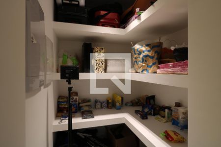 Apartamento à venda com 160m², 3 quartos e 3 vagasÁrea de Serviço - Dispensa