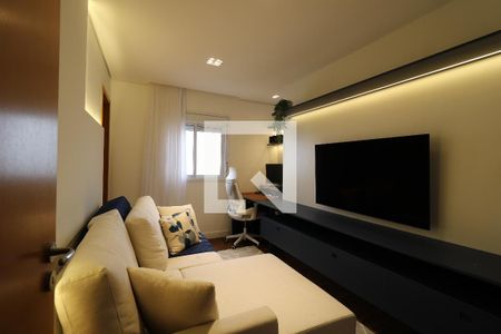 Apartamento à venda com 160m², 3 quartos e 3 vagasSuíte 2