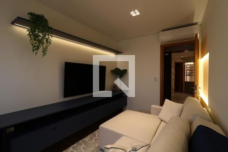 Apartamento à venda com 160m², 3 quartos e 3 vagasSuíte 2