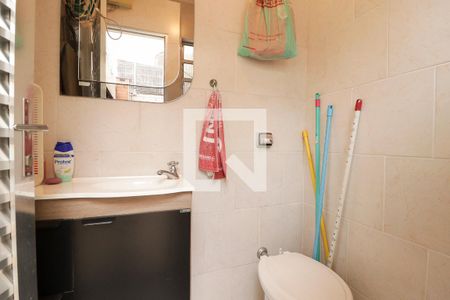 Casa à venda com 200m², 4 quartos e 5 vagasBanheiro de Serviço