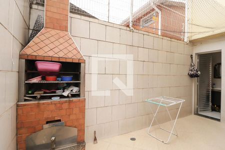 Casa à venda com 200m², 4 quartos e 5 vagasChurrasqueira