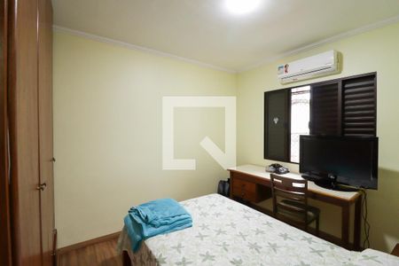 Quarto 1 de casa à venda com 4 quartos, 200m² em Jardim São Paulo(zona Norte), São Paulo