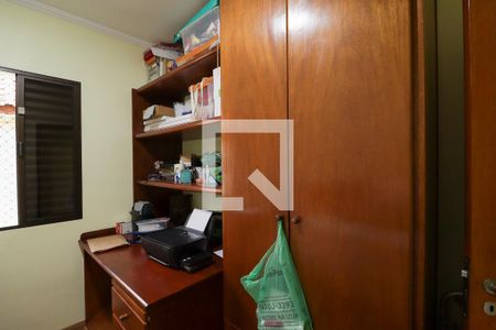 Casa à venda com 200m², 4 quartos e 5 vagasQuarto 2