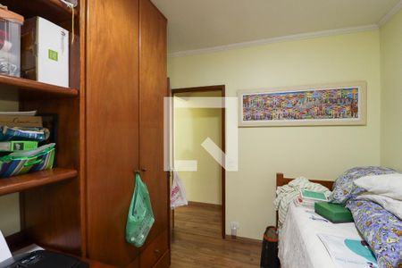 Casa à venda com 200m², 4 quartos e 5 vagasQuarto 2