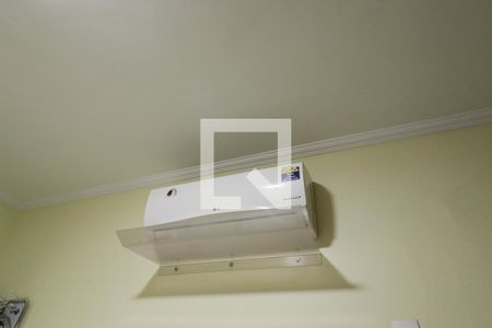 Casa à venda com 200m², 4 quartos e 5 vagasSuíte