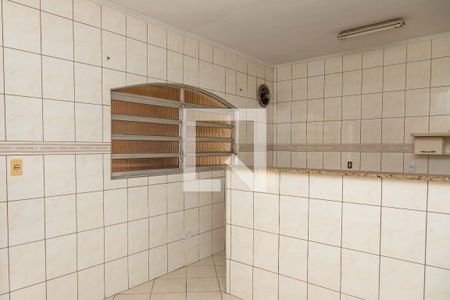 Casa à venda com 305m², 4 quartos e 3 vagas Casa à venda com 305m², 4 quartos e 3 vagasCopa