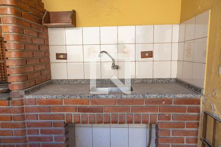 Casa à venda com 305m², 4 quartos e 3 vagas Casa à venda com 305m², 4 quartos e 3 vagasChurrasqueira