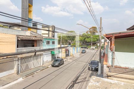 Casa à venda com 305m², 4 quartos e 3 vagas Casa à venda com 305m², 4 quartos e 3 vagasVista da varanda da suíte
