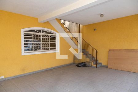 Casa à venda com 305m², 4 quartos e 3 vagas Casa à venda com 305m², 4 quartos e 3 vagasGaragem