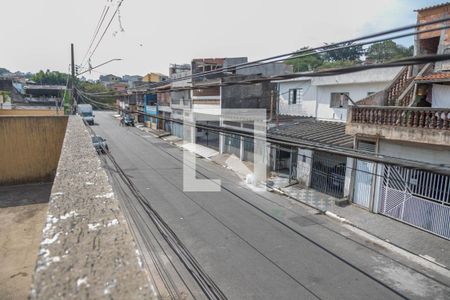 Casa à venda com 305m², 4 quartos e 3 vagas Casa à venda com 305m², 4 quartos e 3 vagasVista da varanda da suíte