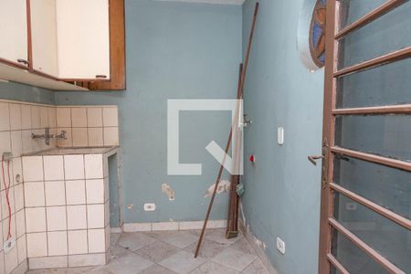 Casa à venda com 305m², 4 quartos e 3 vagas Casa à venda com 305m², 4 quartos e 3 vagasÁrea de serviço