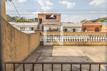 Casa à venda com 305m², 4 quartos e 3 vagas Casa à venda com 305m², 4 quartos e 3 vagasVista do quarto 2